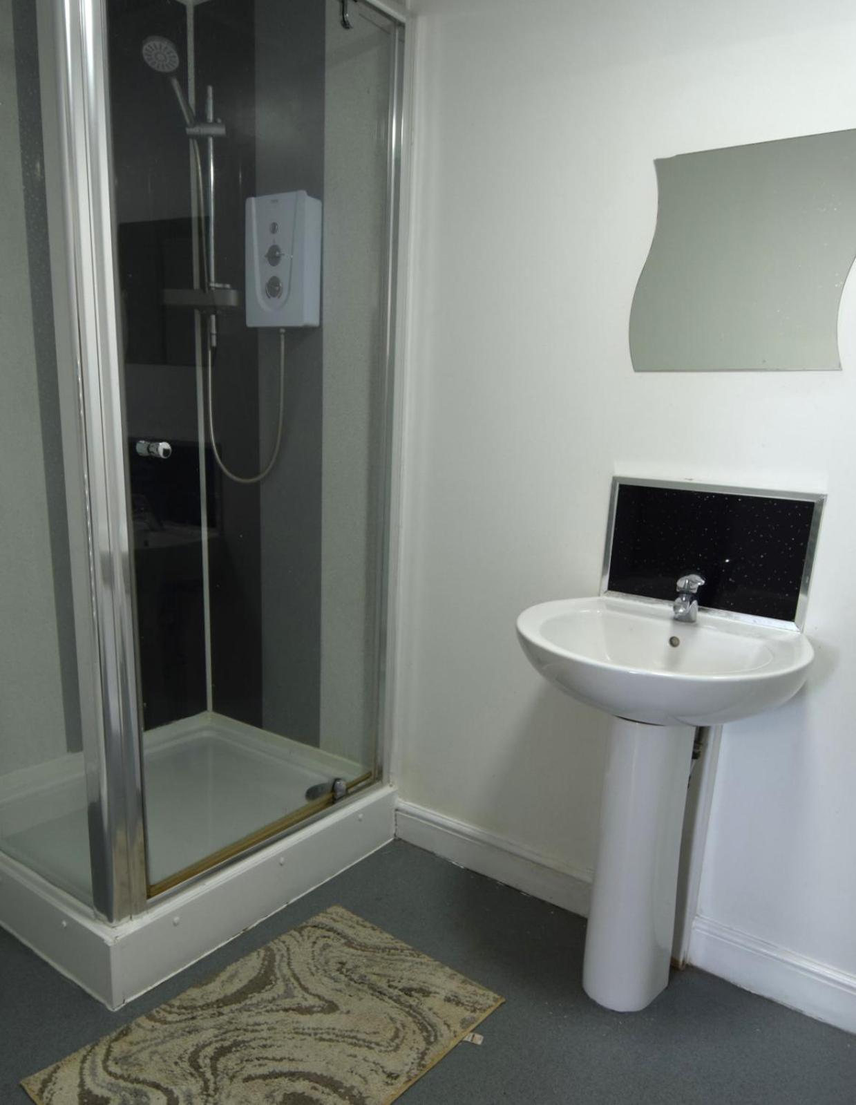 Oyo Victoria Apartments Middlesbrough Ngoại thất bức ảnh